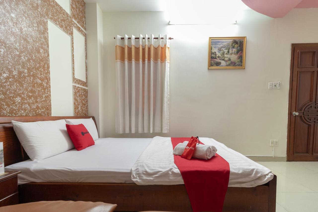 Reddoorz Near Tan Huong Market 2 Ho Chi Minh City Exterior photo